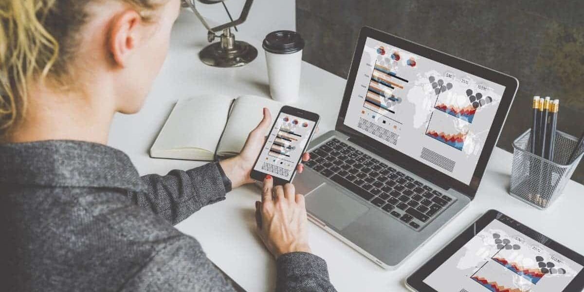 Top 10 Must-Have Tech Devices for Entrepreneurs in the Middle East (2025)
