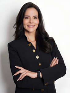 ๐๐จ๐ซ๐ฅ๐โ๐ฌ ๐๐จ๐ฉ ๐ ๐๐ข๐ฌ๐ข๐จ๐ง๐๐ซ๐ฒ ๐๐จ๐ฆ๐๐ง ๐๐๐๐๐๐ซ๐ฌ ๐๐ก๐๐ฉ๐ข๐ง๐ ๐ญ๐ก๐ ๐
๐ฎ๐ญ๐ฎ๐ซ๐ ๐ข๐ง ๐๐๐๐ 1 Women