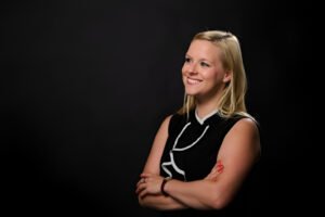 ๐๐จ๐ซ๐ฅ๐โ๐ฌ ๐๐จ๐ฉ ๐ ๐๐ข๐ฌ๐ข๐จ๐ง๐๐ซ๐ฒ ๐๐จ๐ฆ๐๐ง ๐๐๐๐๐๐ซ๐ฌ ๐๐ก๐๐ฉ๐ข๐ง๐ ๐ญ๐ก๐ ๐
๐ฎ๐ญ๐ฎ๐ซ๐ ๐ข๐ง ๐๐๐๐ 4 Women