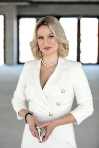 Top Empowering Business Women Shaping the Future in 2026 13 Women