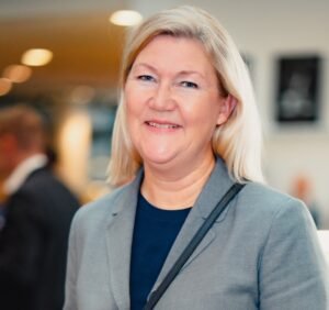 Top Empowering Business Women Shaping the Future in 2026 4 Women